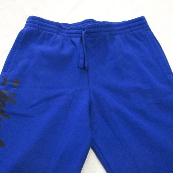 UNDER ARMOUR RIVAL FLEECE SCRIPT JOGGERS – YXL – LOOSE FIT - Picture 3 of 14